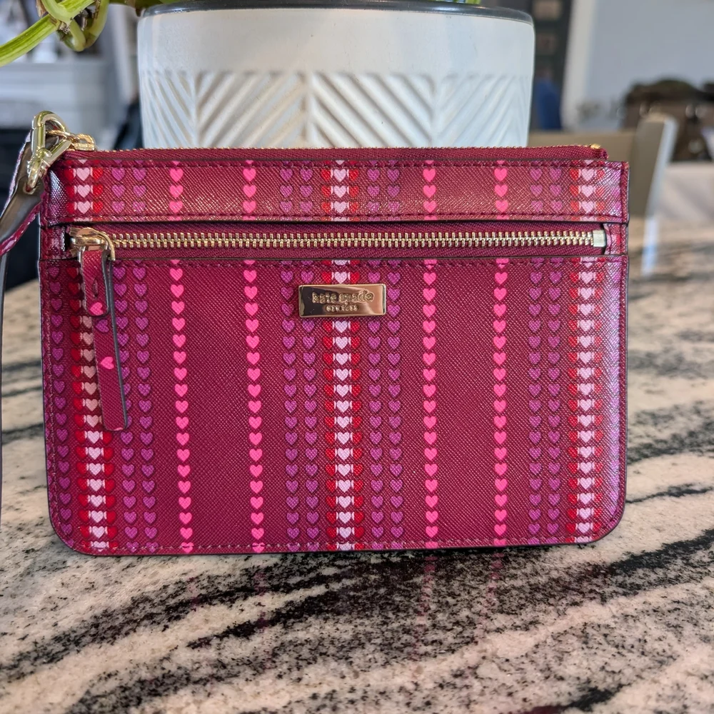 kate spade Heart-Print Pink & Burgundy Wristlet Clutch - Picture 1 of 7
